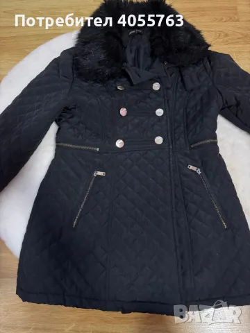 Дълго черно яке