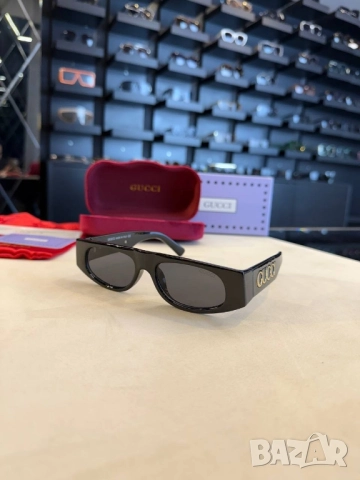 очила с черен обикновен калъф и ув защита gucci , снимка 6 - Слънчеви и диоптрични очила - 51696210