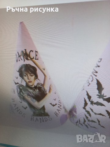 Картонена шапка Wednesday,цена за брой 0.50ст, снимка 1