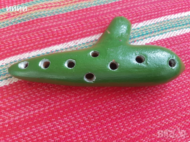 Окарина музикален инструмент 