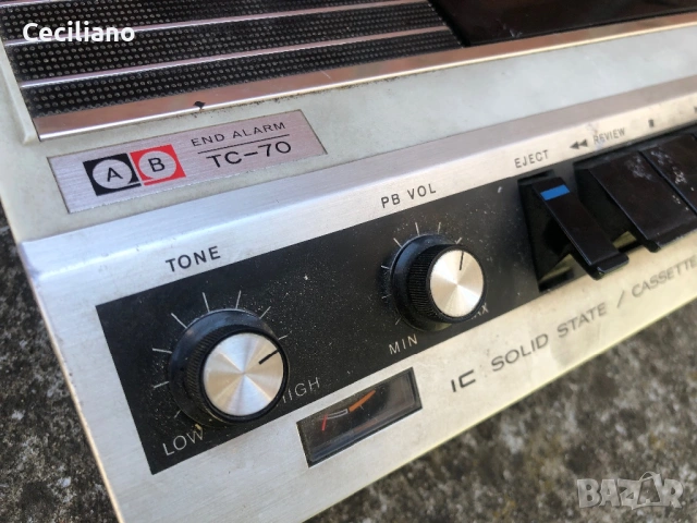 Sony TC-70, модел от края на 60-те, снимка 4 - Радиокасетофони, транзистори - 54246914