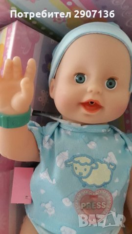 Бебе с много функции и батерии, плаче, храни се с шише,смее се,може да движи само ръце и крака , снимка 2 - Кукли - 34923469