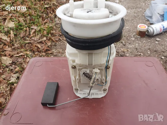 Бензинова помпа за Фолксваген, снимка 2 - Части - 48139396