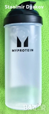 Myprotein Пластмасов шейкър + Спортна бутилка за вода- прозрачен/черен , снимка 6 - Фитнес уреди - 50589972