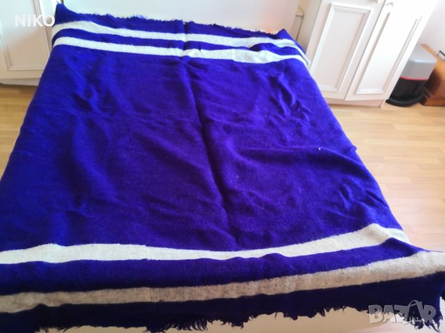 Продавам, Домашно тъкано одеяло от чиста вълна сс Различни Естествени цветове. , снимка 8 - Олекотени завивки и одеяла - 35465338