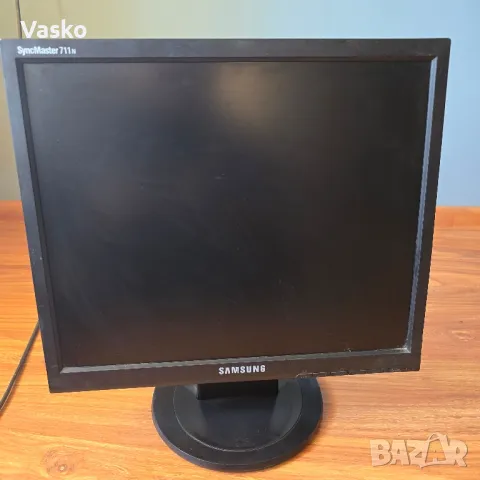 Продавам Монитор Samsung 