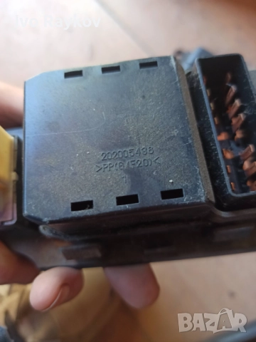 панел бутони за управление на ел.стъклата за Opel Antara (2006-2015г.).  202005436 , снимка 3 - Части - 52498195