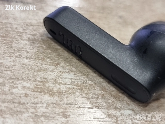 Слушалки JBL с активно шумопотискане, снимка 7 - Безжични слушалки - 54137207