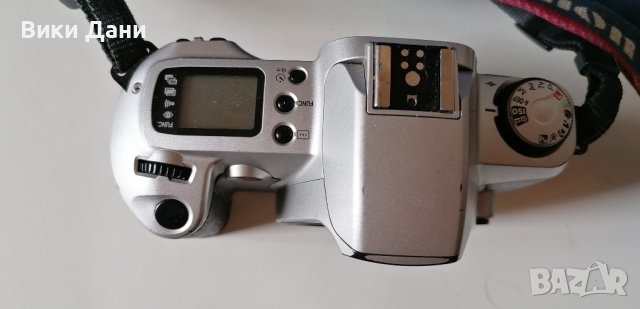 тяло фотоапарат Canon EOS 500N с презрамка, снимка 2 - Фотоапарати - 36918017