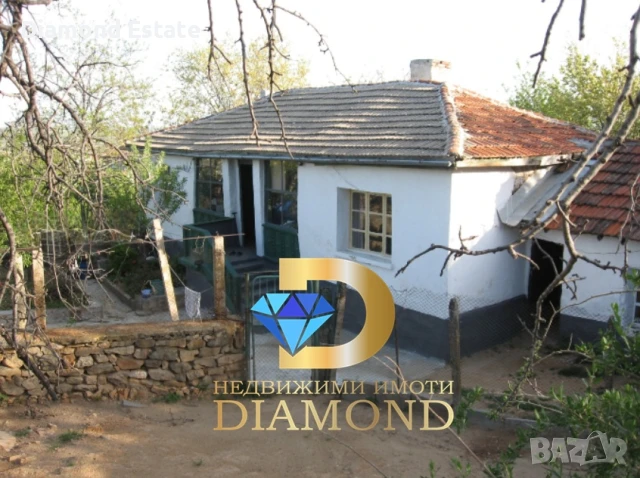 Едноетажна къща в село Главан, общ. Гълъбово