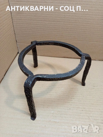 Соц Стар Ръчно Кован Малък Саджек Пиростия За Огнище 0.900кг. НОМЕР 1609., снимка 2 - Антикварни и старинни предмети - 53892193