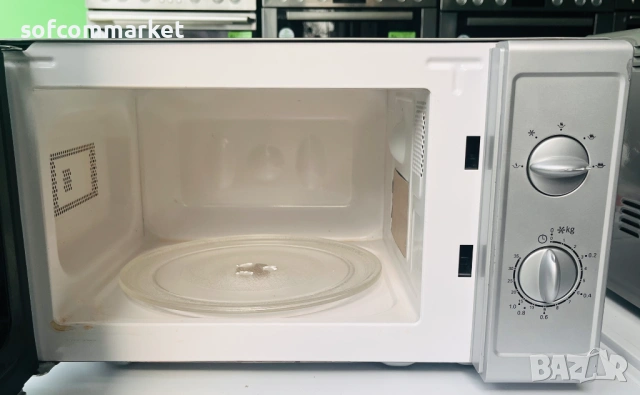 Микровълнова фурна Studio MD14028 с грил - 20 литра, снимка 3 - Микровълнови - 53875370