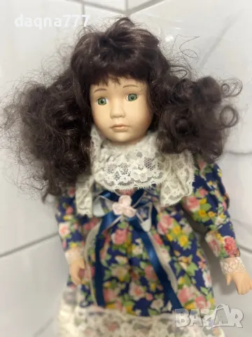 Немска порцеланова кукла, снимка 6 - Колекции - 49376676