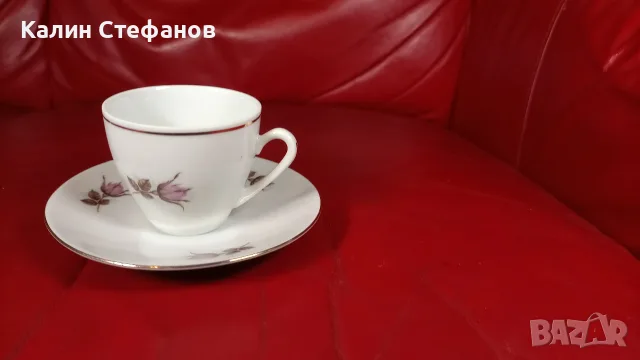 Български порцеланови чашки с чинийките си за кафе по 5 бр, снимка 5 - Чаши - 55852598