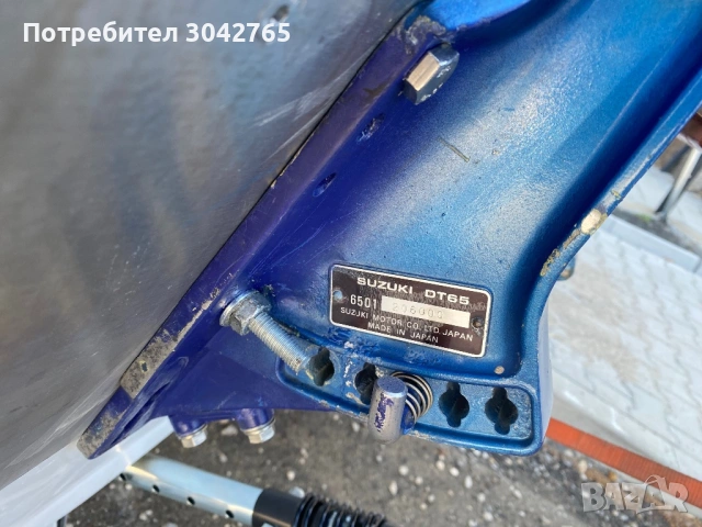 Извънбордов двигател suzuki dt 65, снимка 3 - Воден транспорт - 48387911
