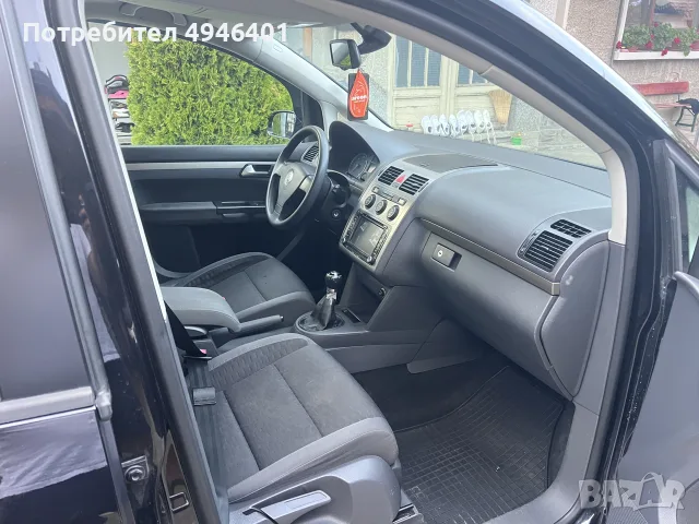 VW Touran 2.0tdi , снимка 9 - Автомобили и джипове - 56451646