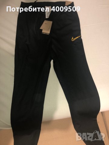 Екип Nike DRY FIT, снимка 3 - Спортни дрехи, екипи - 44468697