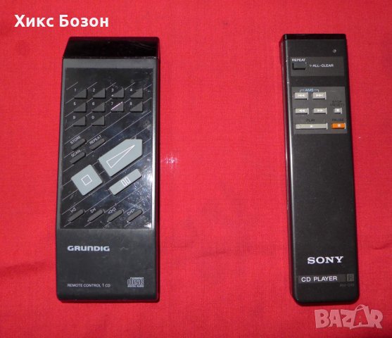 Две редки за намиране дистанционни за си-ди плейъри RC for CD   player Sony RM-D10 Grundig RC 1CD, снимка 1 - Други - 29113587
