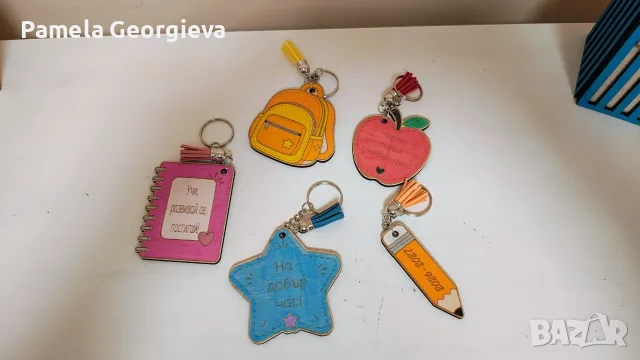 Икебана от сапунени рози / 15 септември/ подаръци/ аранжировки, снимка 9 - Сувенири от дърво - 55848277