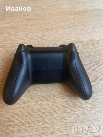 XBOX Wireless Controller оригинален, снимка 2 - Аксесоари - 52671138