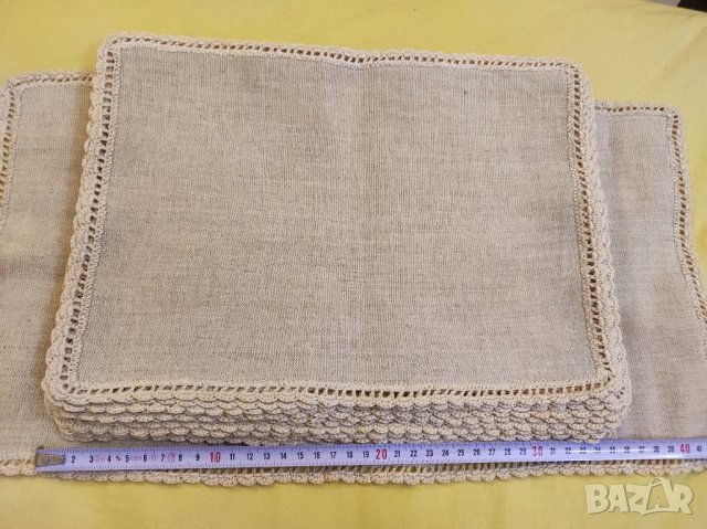 Ленени подложки за хранене с дантела на една кука. , снимка 5 - Покривки за маси - 35550324