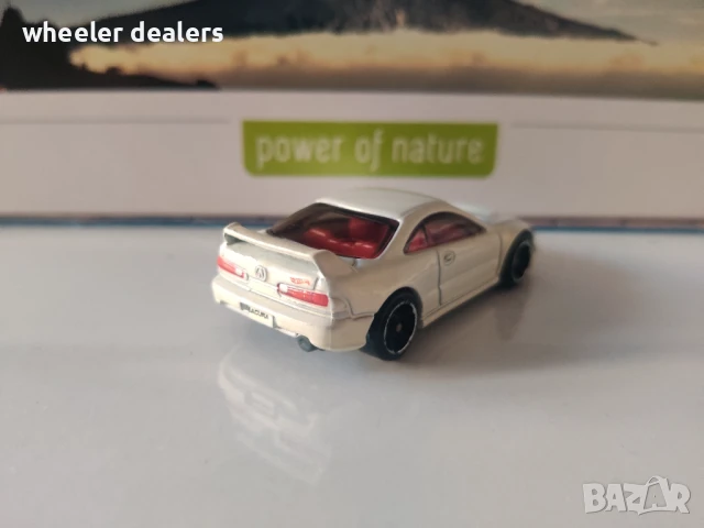 Метална количка Hot Wheels Custom 01 Acura Integra 1/64, снимка 5 - Колекции - 50745478