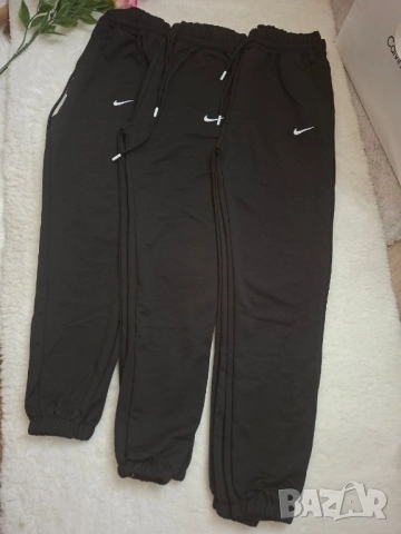 долнище nike , снимка 3 - Спортни екипи - 51680415
