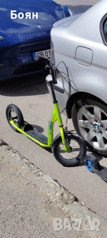 Тротинетка немска 7-10г + една малка подарък, снимка 5 - Скутери и тротинетки - 54305675