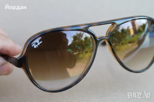 Слънчеви очила ''Ray Ban RB4125 CATS 5000'', снимка 3 - Слънчеви и диоптрични очила - 50006549
