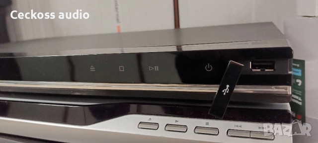 Двд Самсунг, снимка 2 - Ресийвъри, усилватели, смесителни пултове - 51888257