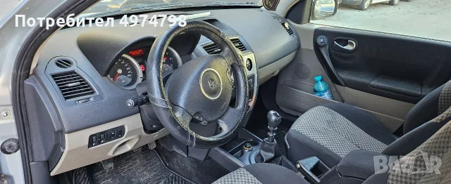 Renault Megane 1.9 dci, снимка 7 - Автомобили и джипове - 56441829
