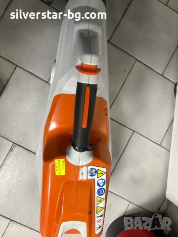 Нова Акумулаторна въздуходувка STIHL BGA 86 Solo, снимка 4 - Градинска техника - 52661491