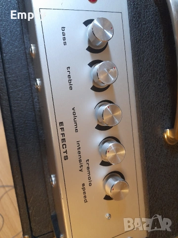 Лампов китарен усилвател с кабинет, снимка 6 - Ресийвъри, усилватели, смесителни пултове - 53900008