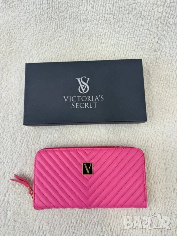 портмонета valentino garavani , снимка 7 - Портфейли, портмонета - 50659694