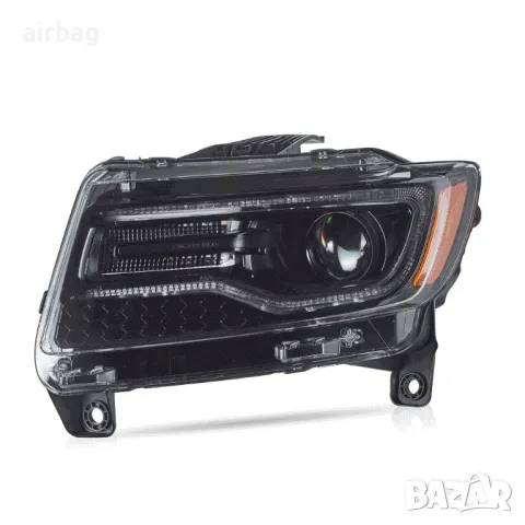 Комплект фарове Jeep Grand Cherokee FULL LED DRL WK2 2010 - 13г., снимка 2 - Части - 47328576