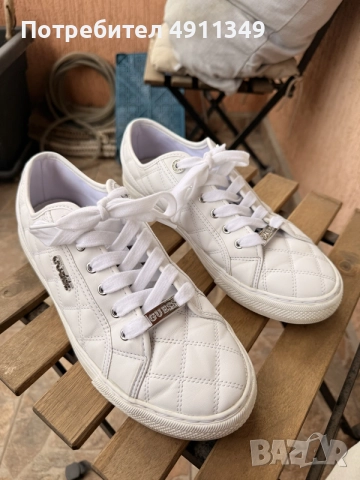 Маратонки Guess , снимка 5 - Дамски ежедневни обувки - 56191975