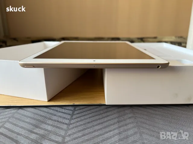 APPLE iPad 5 GEN 9.7" - 32 GB, Gold (MPGT2B/A), снимка 9 - Таблети - 50145798