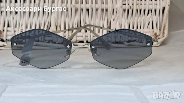 27 Дамски слънчеви очила с поляризация , снимка 2 - Слънчеви и диоптрични очила - 54051384