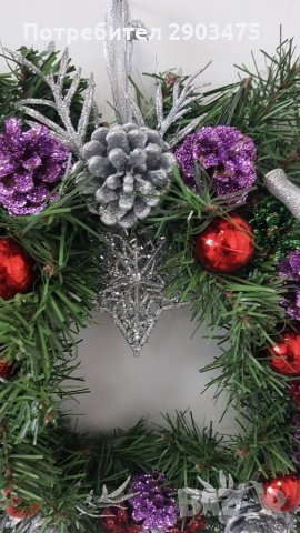 Цветен коледен венец, снимка 3 - Декорация за дома - 31090904