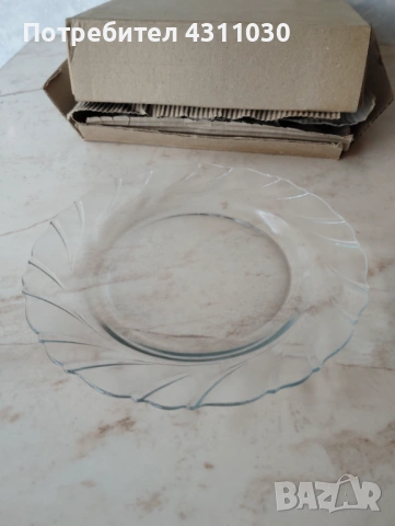 Нови стъклени чинии за хранене