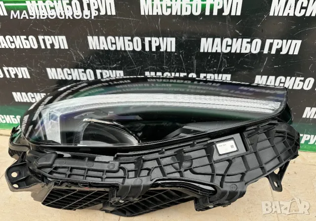 Фар десен фарове Pixel Technology за Волво ХЦ40 Volvo XC40, снимка 2 - Части - 47528713