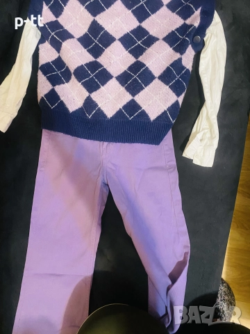 Лилави дънки без забележка ,като нови!Предлагат се само дънките или като сет с ризата и пуловер по и, снимка 5 - Дънки - 52335639