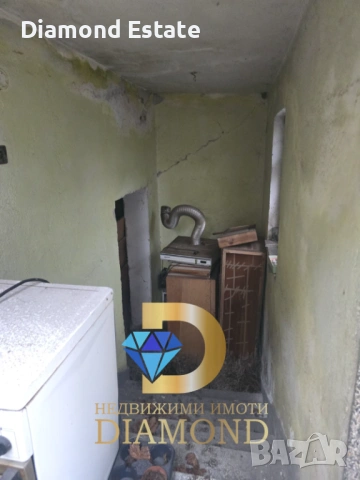 Втори етаж от къща в Димитровград, кв. Раковски, снимка 12 - Етаж от къща - 53271171