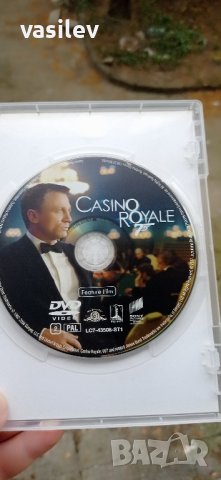 007 Казино Роял DVD , снимка 3 - DVD филми - 42446027