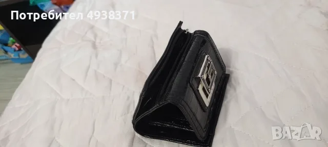 Портмоне GUESS., снимка 2 - Чанти - 56085632