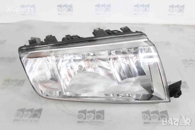  Десен фар за Skoda Fabia I (2000-2007)