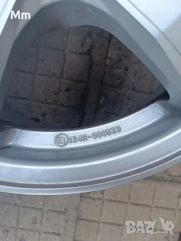 джанти от Мерцедес 16, снимка 2 - Гуми и джанти - 56549421