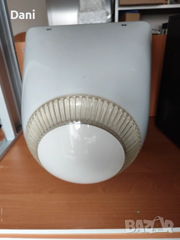 Apple eMac G4 в идеално състояние, снимка 5 - За дома - 54095725