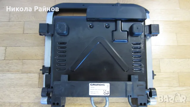 Настолен контактен грил Grundig CG5040-2000W, снимка 7 - Скари - 56149621