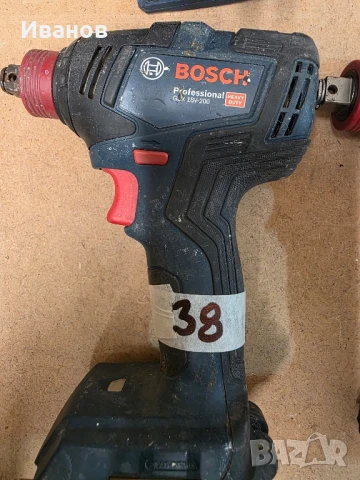 Безчетков винтоверт, импакт, гайковерт Бош Bosch , снимка 5 - Винтоверти - 50478317